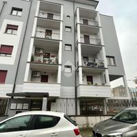 2 LOCALI A BRESCIA