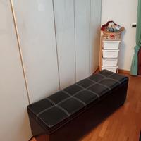 Cassapanca imbottita similpelle nera