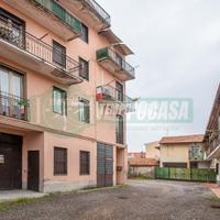 BILOCALE AL SECONDO PIANO CON SOLAIO