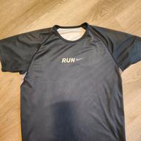 maglia-T-shirt Nike Run-taglia S