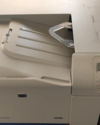 stampante  laser jet HP CP3520 lcd guasto