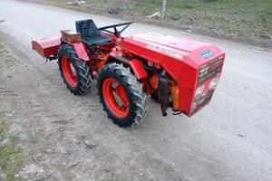 Trattore valpadana 18cv con fresa 1.10 larga con l