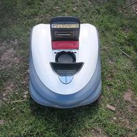 Robot taglia erba