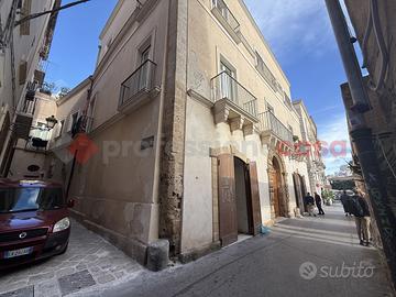 Negozio Taranto [dm277VCG]