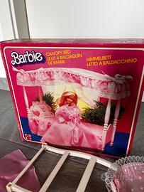 Letto a baldacchino Barbie Mattel 1982 vintage