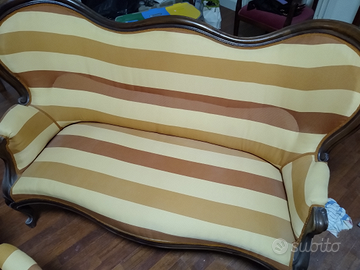 Coppia divano e poltrona - antiquariato