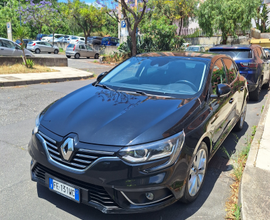 Renault megane IV 1.5 dci 110 cv Intens