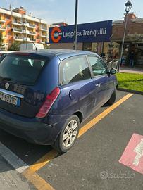 lancia ypselon 1200 16v anno 2004 gpl