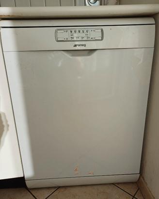 Lavastoviglie Smeg LVS139B