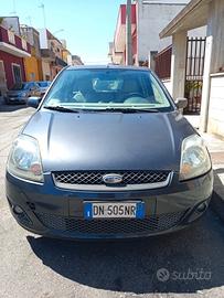 Ford Fiesta 5ª serie  1.4 TDCI - 2008 - 221.000km
