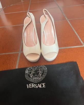 Décolleté Versace