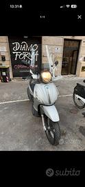 Piaggio Beverly 300