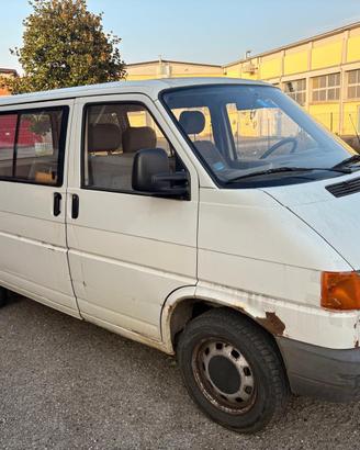 Volkswagen T4 Kombi