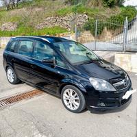 Opel Zafira B  