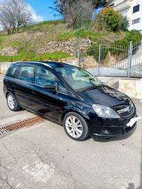 Opel Zafira B  