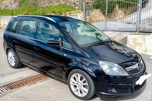 Opel Zafira B  