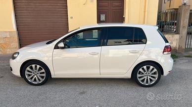 Golf 6 2.0 TDI Highline 110 cv