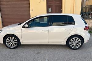Golf 6 2.0 TDI Highline 110 cv