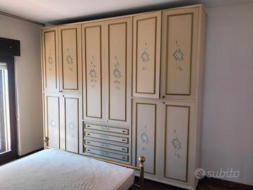armadio e comodino 200 euro