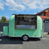 Rimorchio street food truck  Airstream trailer