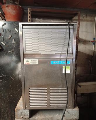 Macchina Fabbricatore Ghiaccio 25 kg