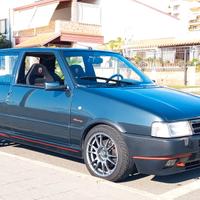 fiat uno turbo 