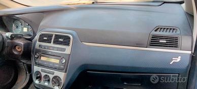 cruscotto con airbag grande punto 