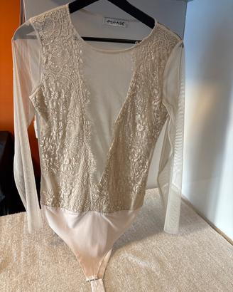 Body beige elegante