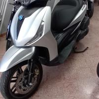 Piaggio Beverly 400S 2023
