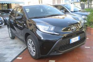 TOYOTA Aygo X 1.0 VVTI -72 CV 5 P ACTIVE
