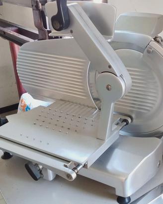 AFFETTATRICE PROFESSIONALE OMAS L37E