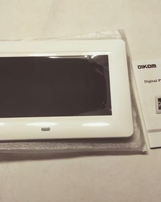 Cornice digitale Dikom