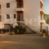 Solanto Nuovo 3 vani su 2 livelli con terrazzo