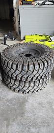 4 maxxis 37 12.50 16 124k 8090 creepy crawler