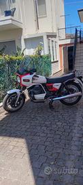 Moto Guzzi 1000 sp
