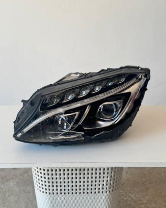 Faro per Mercedes classe C w205