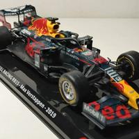 1:24 Red Bull RB15 - Max Verstappen 2019