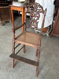 Seggiolone antico bambino legno