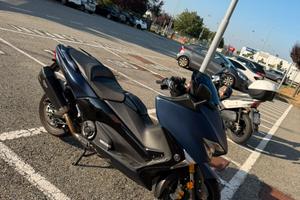TMAX DX 2019 Tech Max