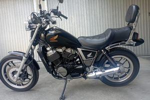 Honda VT 500