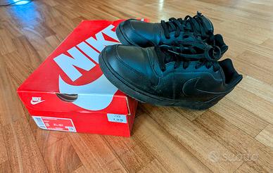 NIKE EBERNON LOW BLACK