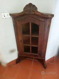 Credenza ad angolo in legno