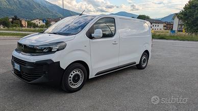 Opel Vivaro 2024