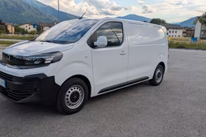 Opel Vivaro 2024