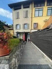 Immobile in asta di 177 m² con 4 locali e box auto