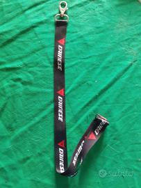 Cordino porta chiavi e budge Dainese