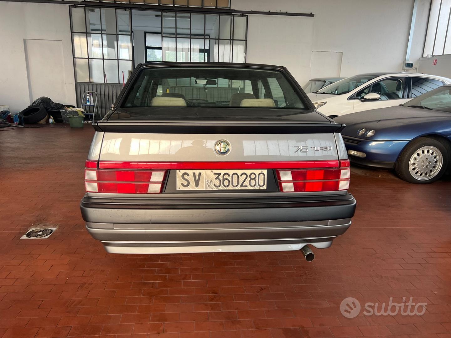 Alfa Romeo 75 1989 photo 4
