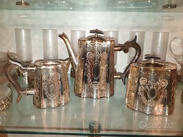 set di teiere e caffettiere 