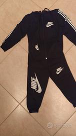 tuta bambino Nike 12-18 mesi