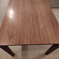 tavolo e sedie marca Target 